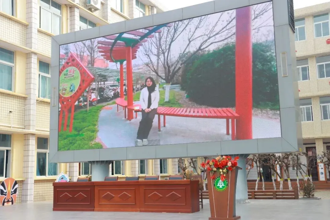 新乡市第三十中学成功举办2026年中考百日冲刺誓师大会 第28张