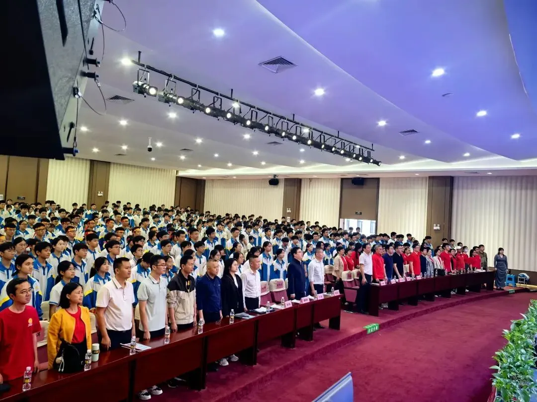 【中考誓师】初心如炬,梦启垦中——海南省农垦中学举办2026届百日誓师大会 第5张