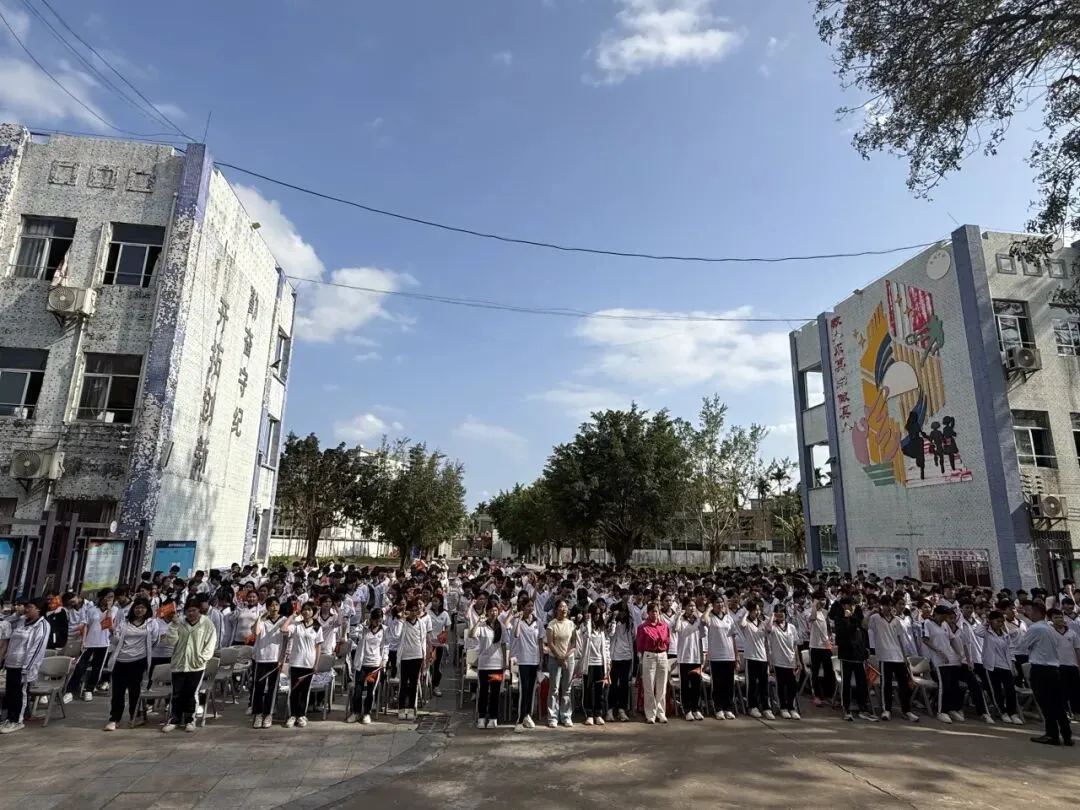 全力冲刺 赢胜中考!定安县雷鸣初级中学2026届中考百日誓师大会圆满举行 第33张