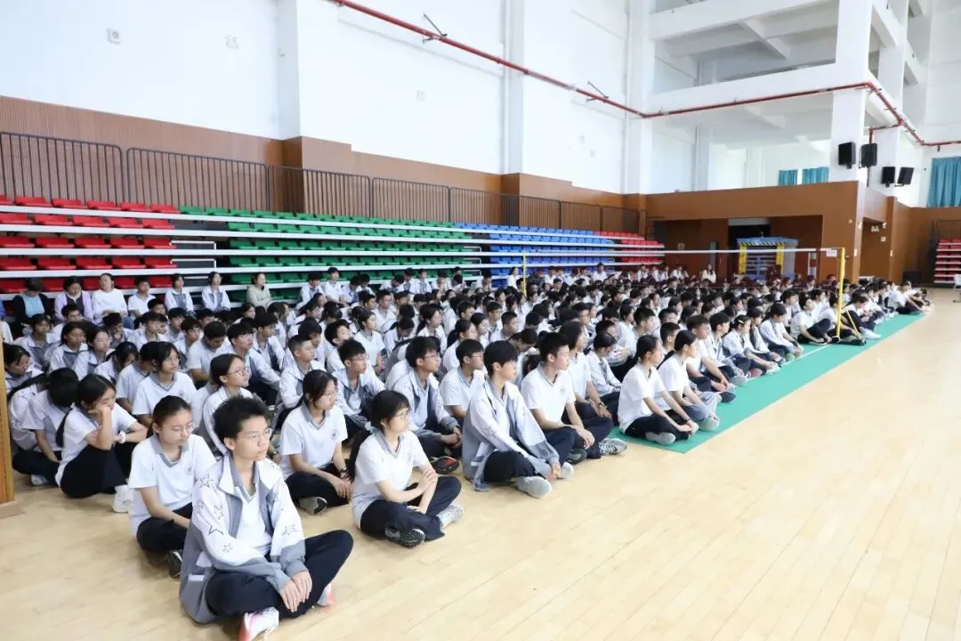 燃青春之火,铸中考辉煌—民附陵水分校初三年级中考百日誓师大会圆满举行 第2张