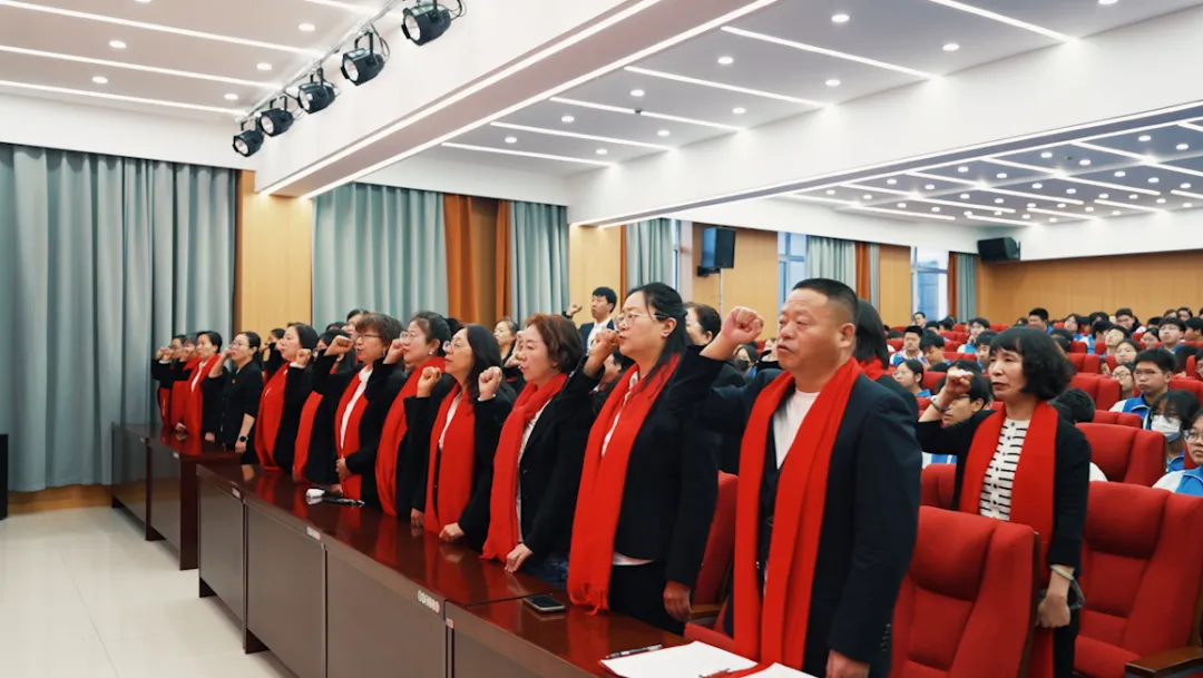 【党建带】凌云壮志赴中考 青春逐梦正当时 | 海拉尔区第七中学隆重举行家校携手共助学生成长大会 第25张