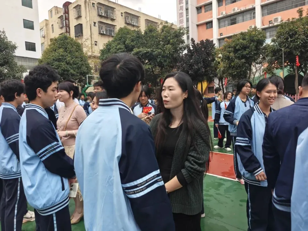 百日逐梦 马跃中考 笃行致远 决胜今朝|南宁东师实验学校2026届百日誓师大会燃情启幕 第27张