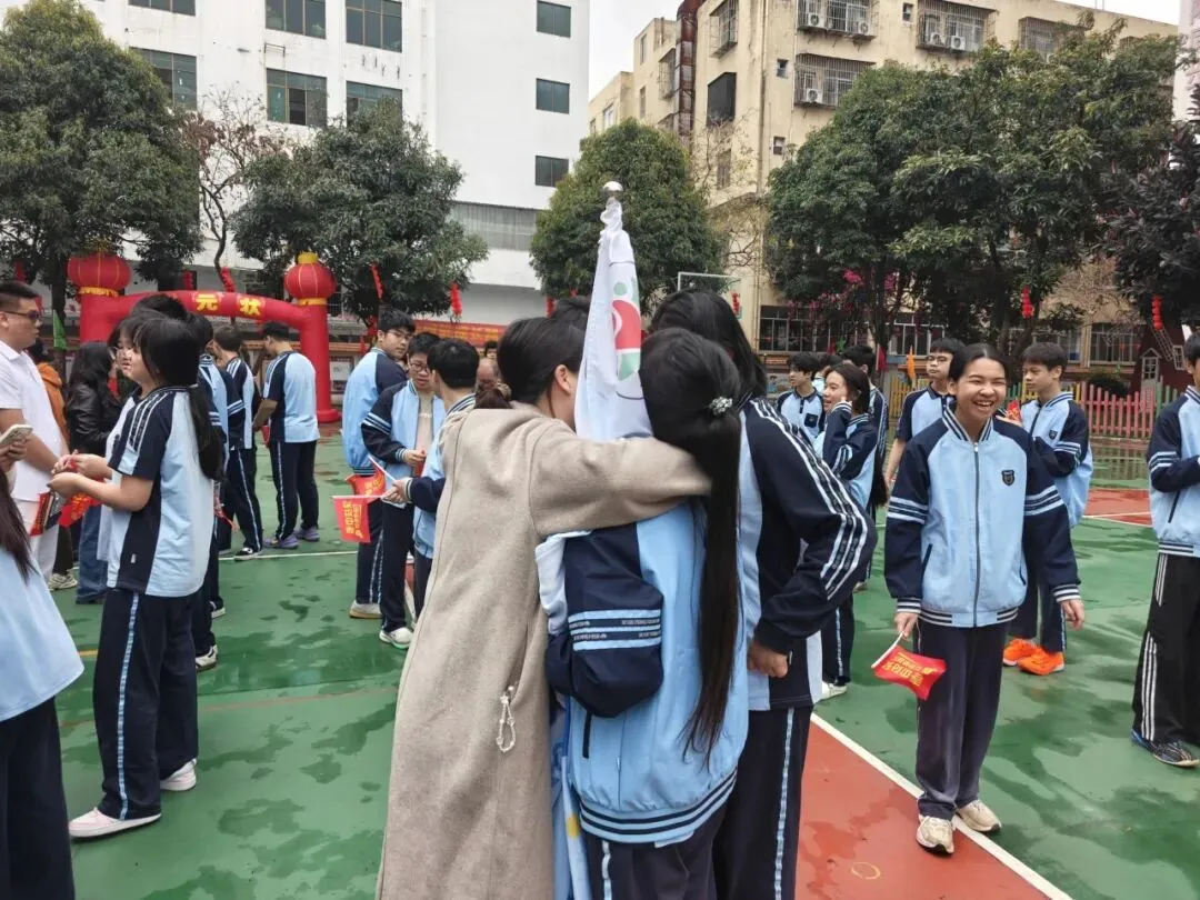 百日逐梦 马跃中考 笃行致远 决胜今朝|南宁东师实验学校2026届百日誓师大会燃情启幕 第29张