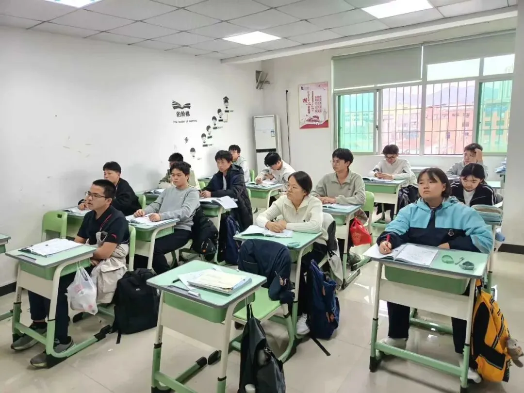 速看!2026广东一模语文、数学试卷及答案曝光! 第29张