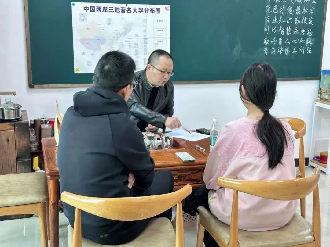 速看!2026广东一模语文、数学试卷及答案曝光! 第33张