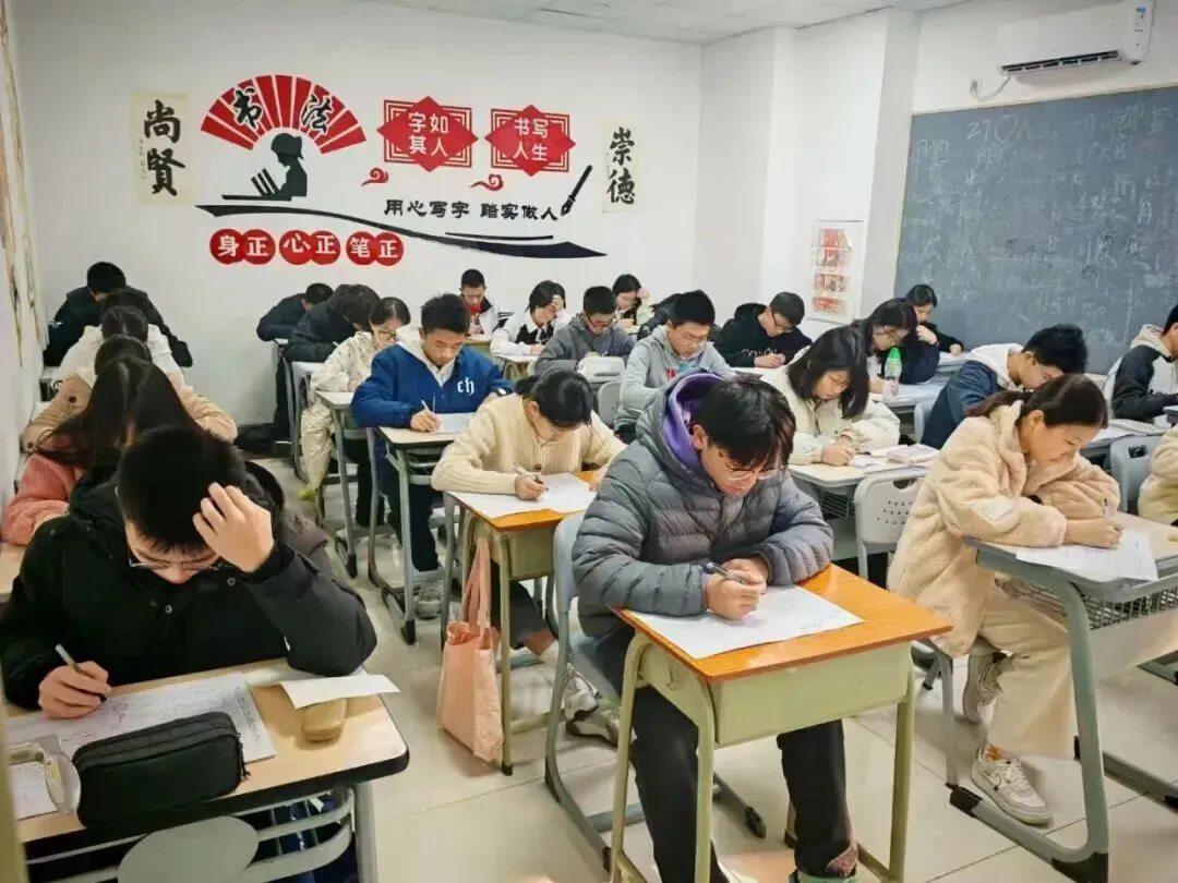 速看!2026广东一模语文、数学试卷及答案曝光! 第34张