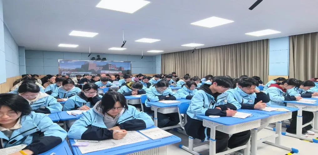 精研中考复习策略 深耕历史素养培育  ——裕安区2026 年初中历史复习研讨活动在我校举行 第3张