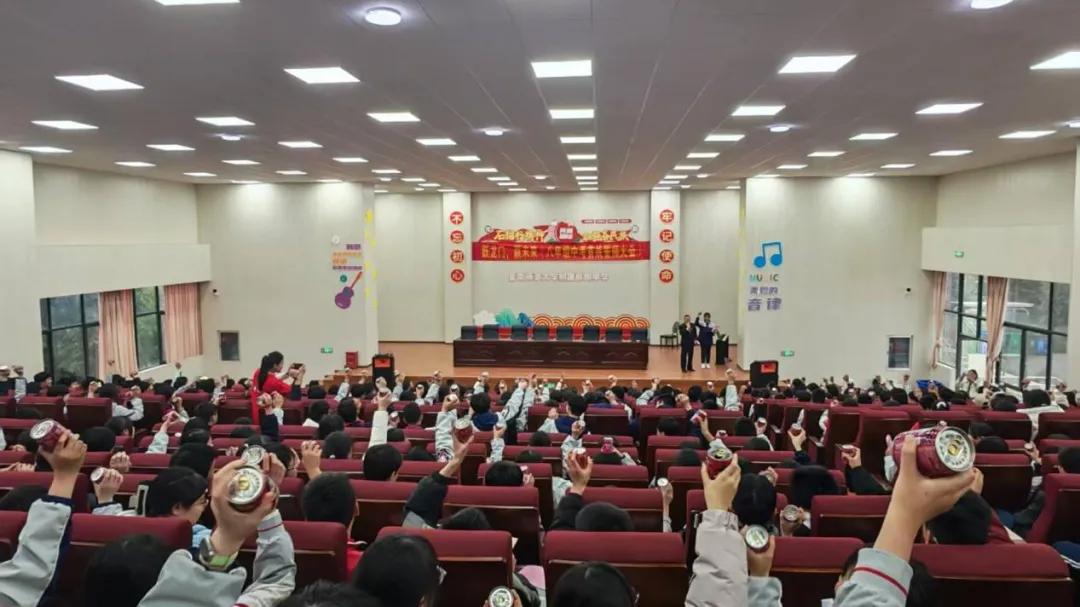 逐梦中考,誓创辉煌——云南师范大学附属嵩明中学八年级地生信誓师 第14张