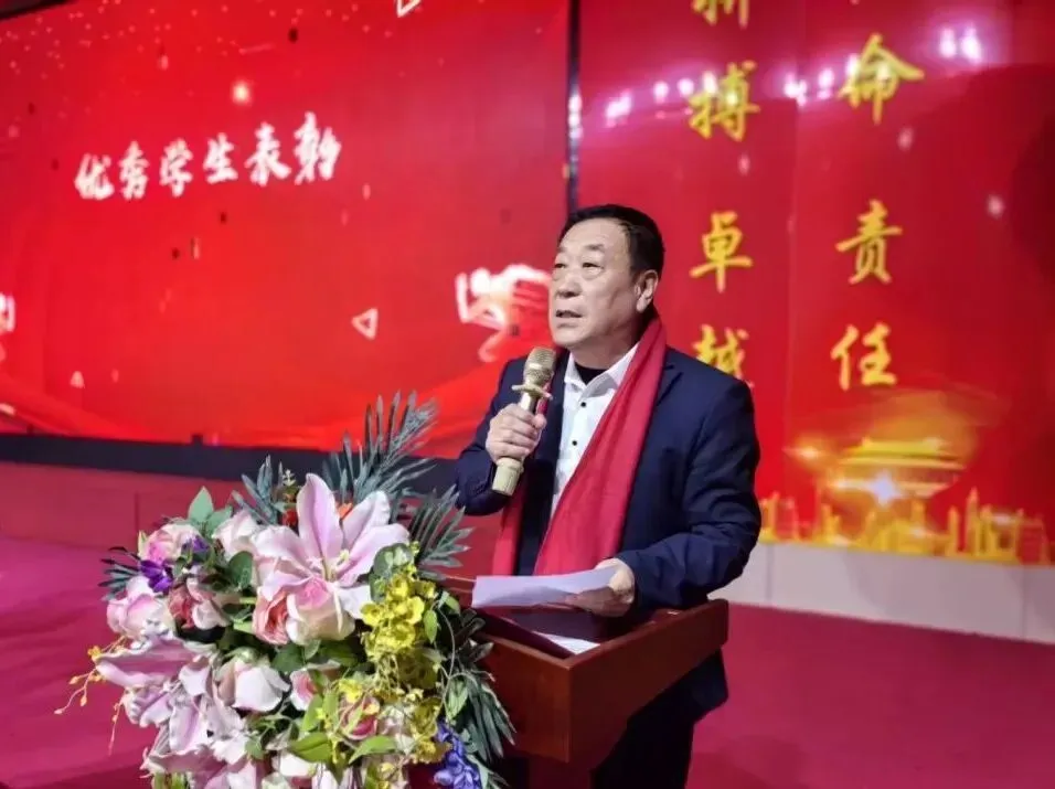 百日誓师燃斗志,逐梦中考启新程 | 树人教育学校2026届中考百日冲刺誓师大会 第31张