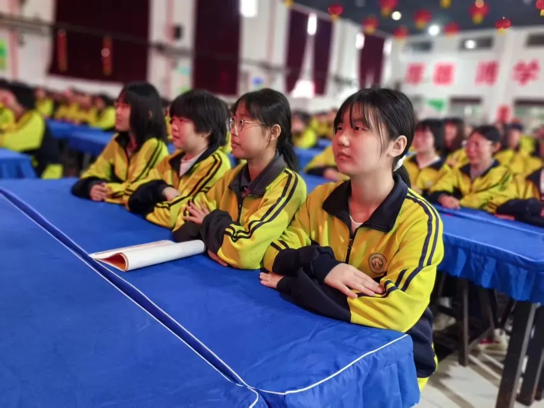 百日誓师燃斗志,逐梦中考启新程 | 树人教育学校2026届中考百日冲刺誓师大会 第52张