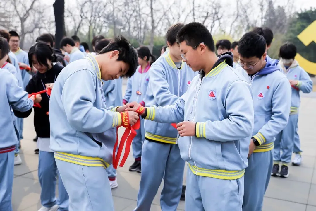 追寻赶考足迹 誓创中考辉煌 ——记初三年级香山革命纪念馆主题教育活动暨百日誓师大会 第16张