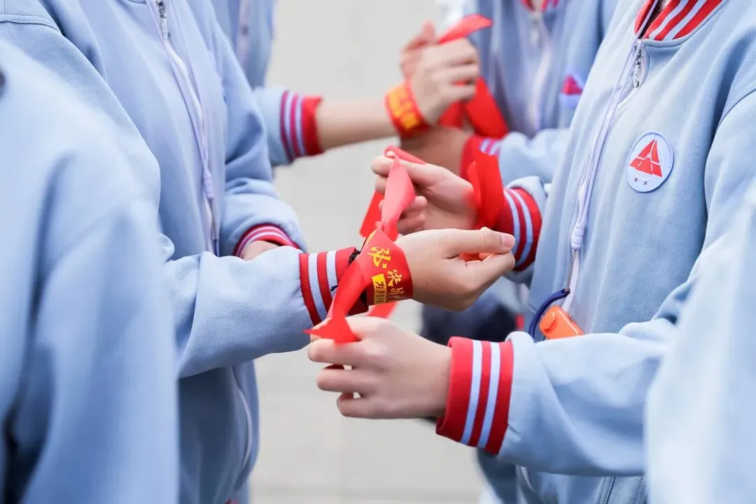 追寻赶考足迹 誓创中考辉煌 ——记初三年级香山革命纪念馆主题教育活动暨百日誓师大会 第18张