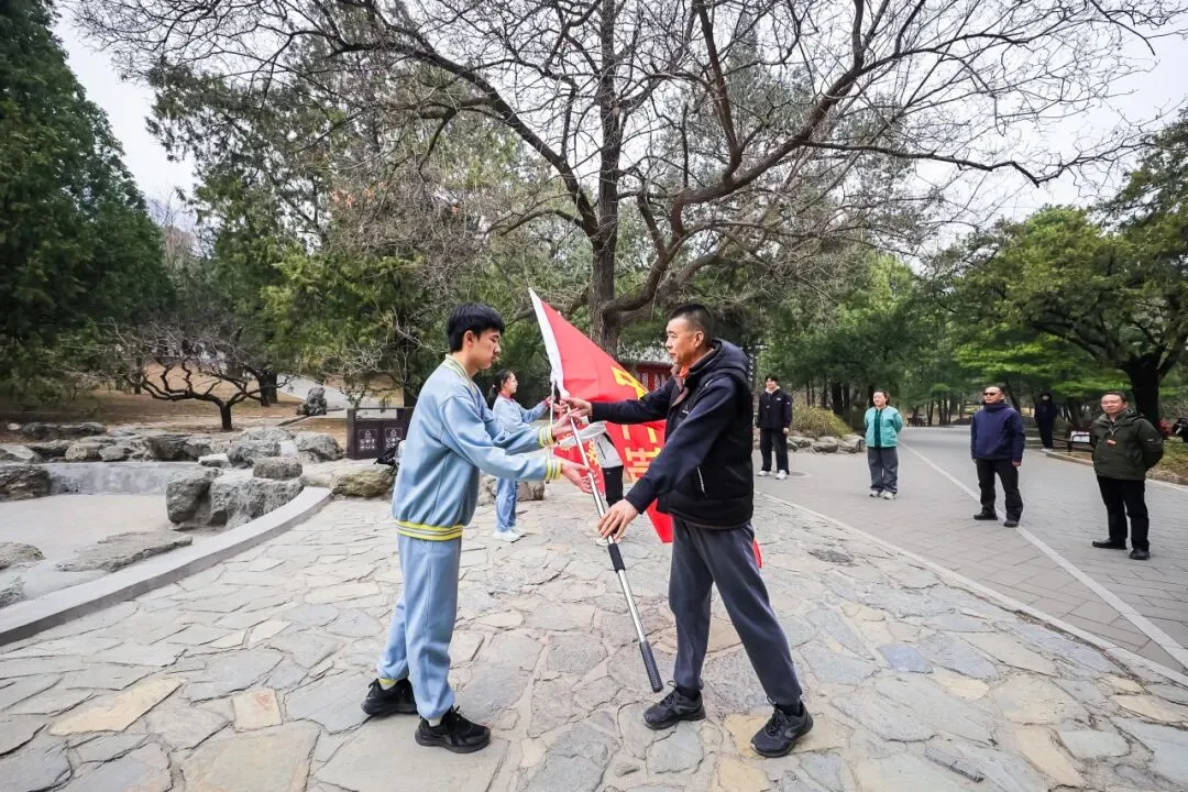 追寻赶考足迹 誓创中考辉煌 ——记初三年级香山革命纪念馆主题教育活动暨百日誓师大会 第39张