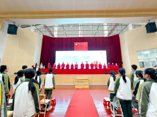 笃行不怠战中考 踔厉奋发向未来——我校举行初三年级上一学期期末表彰总结大会 第19张