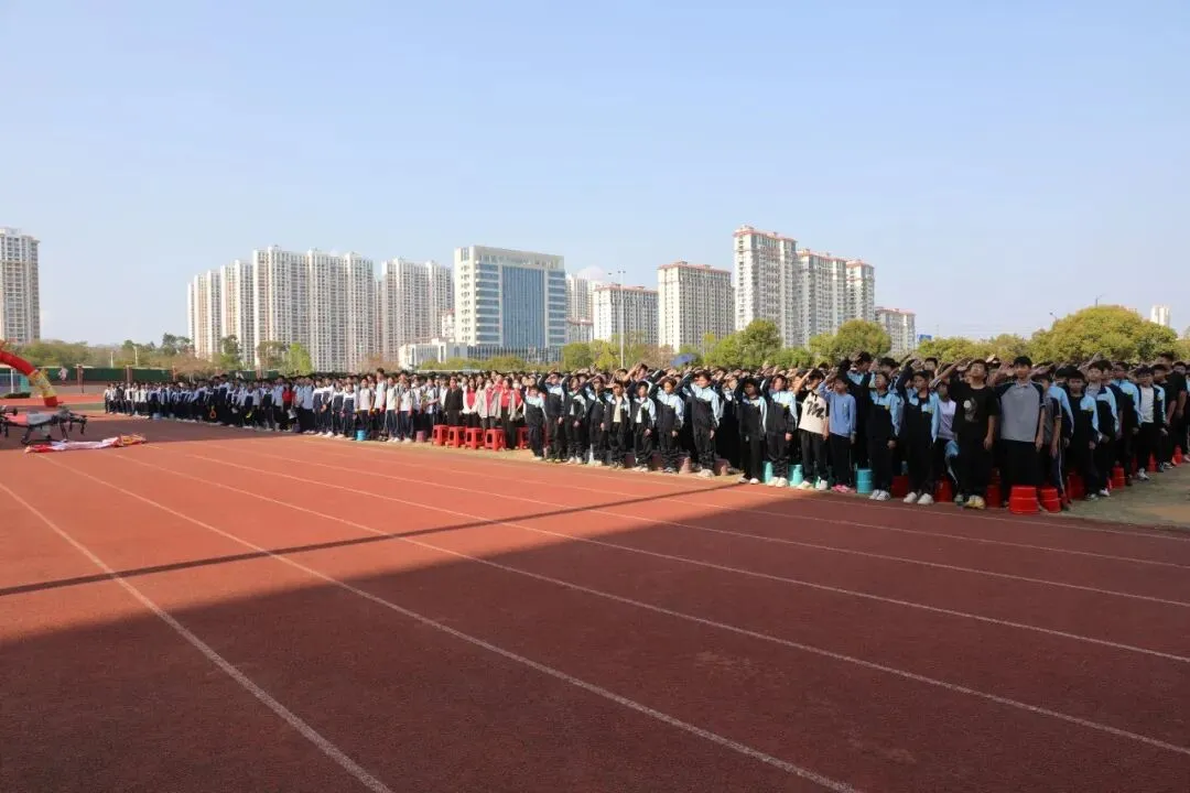 百日砺剑 决胜中考!——北海市第十二中学2026 届中考百日誓师大会燃情启幕 第8张