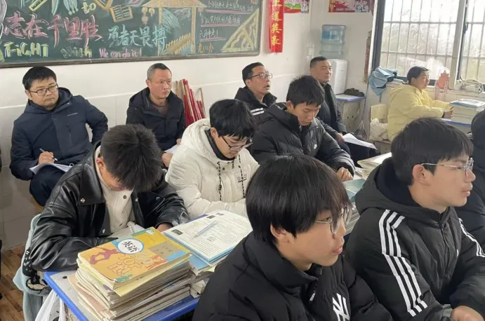 监利市2026届中考复习备考校际联合教研活动在程集镇初级中学举行 第7张