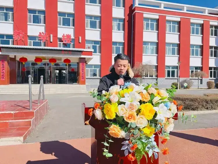 策马扬鞭百日战,不负韶华赢中考——呼和浩特市第四十八学校百日誓师大会 第28张