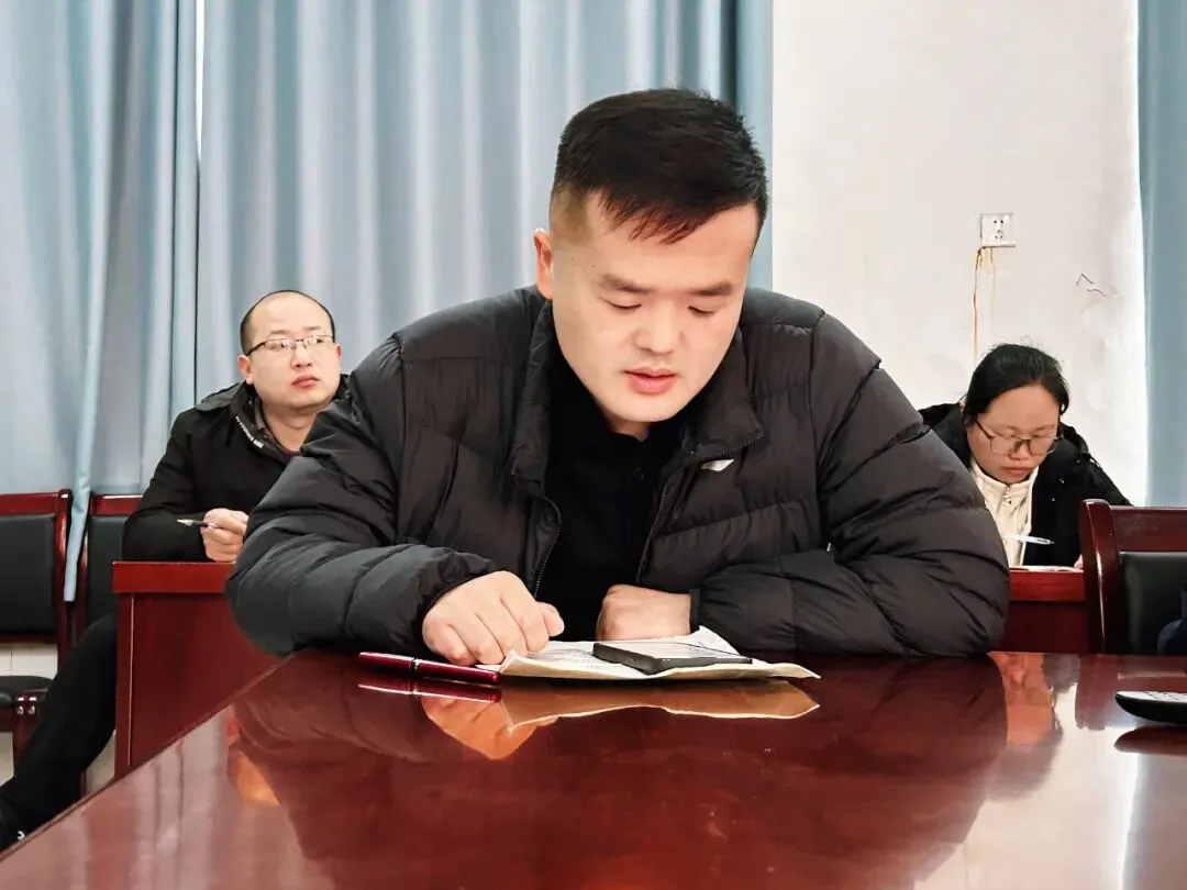 【关爱学生•幸福成长】凝心聚力备中考·砥砺前行创辉煌——大名县第七中学召开2026届备考会 第24张