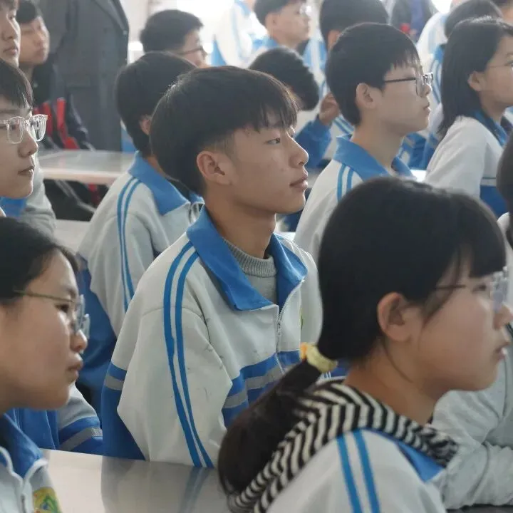 百日誓师燃壮志 决胜中考创辉煌——奈曼旗新镇中学 第60张