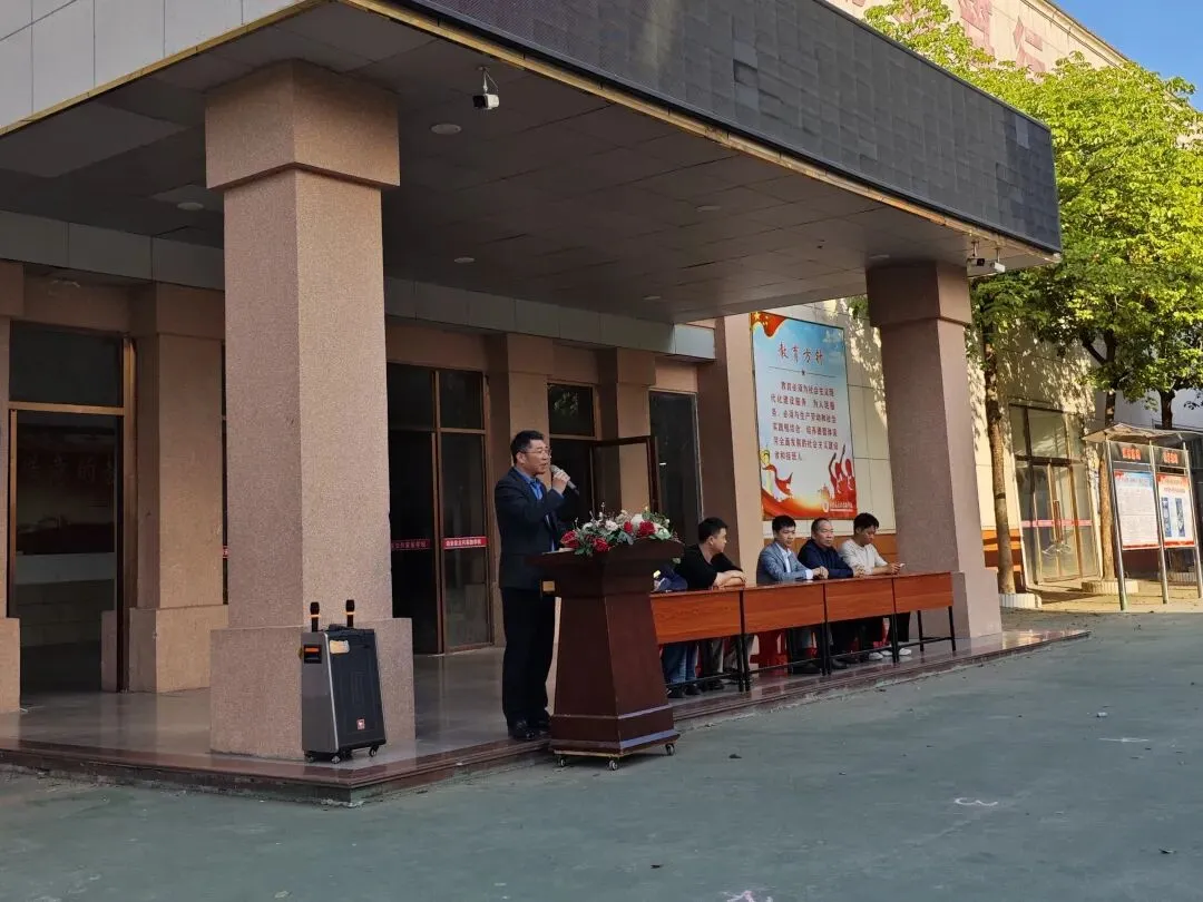 百日砺剑,逐梦前行——诏安立兴学校举行中考百日誓师大会 第23张