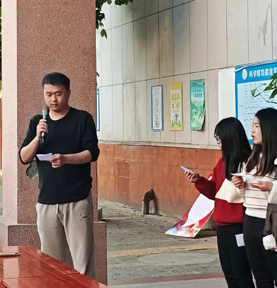 百日砺剑,逐梦前行——诏安立兴学校举行中考百日誓师大会 第32张