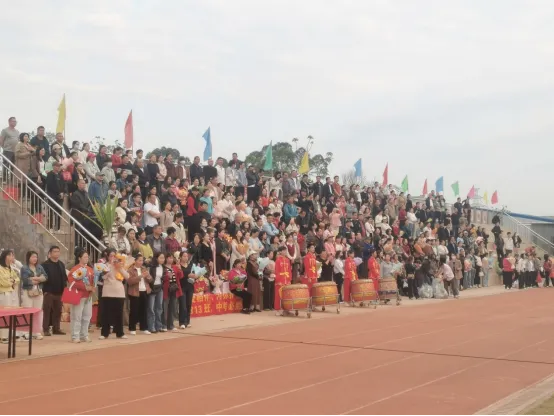 港南三中2026年中考百日誓师冲刺大会 第22张