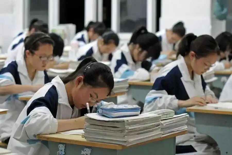 中考百天逆袭记,从熬夜刷题到精准蓄力,我用3阶段计划涨了52分 第5张