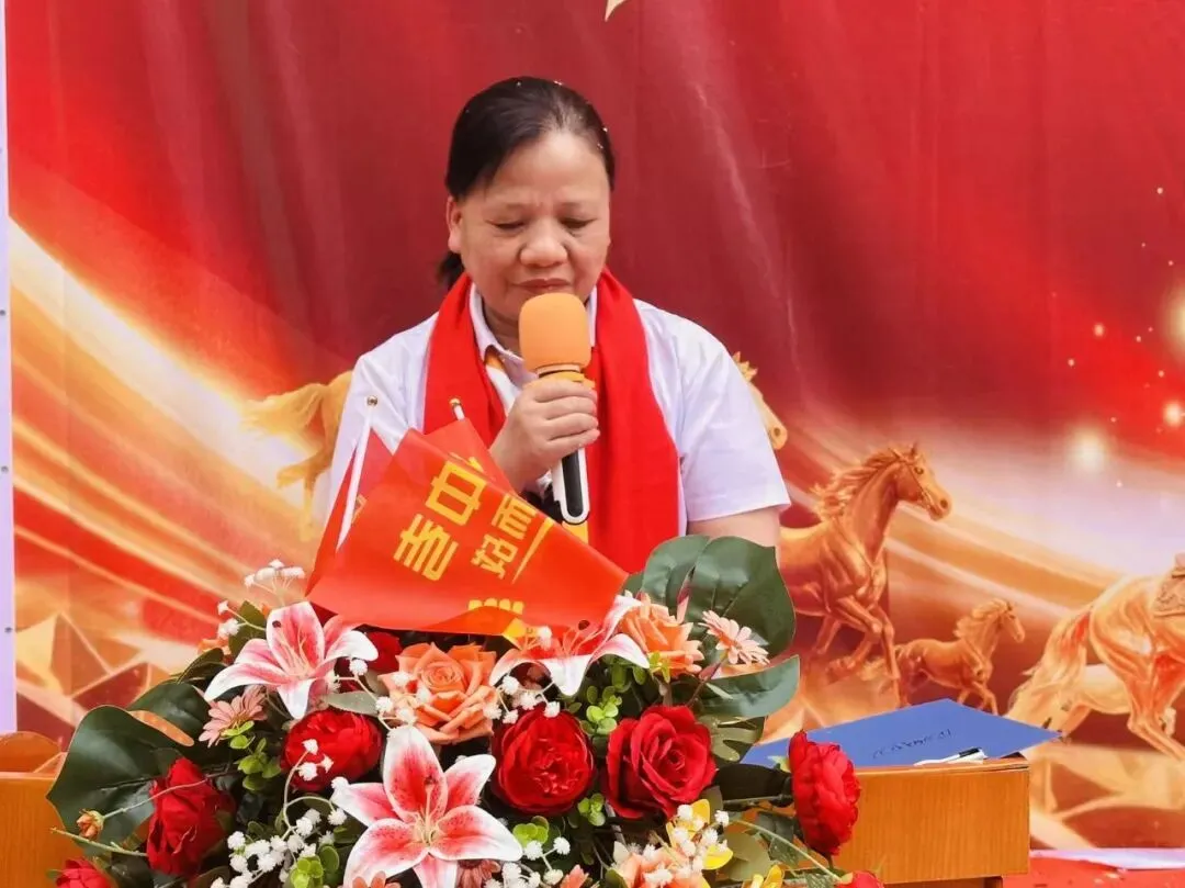 横州市龙湖学校举行2026年中考、小考百日誓师大会 第12张