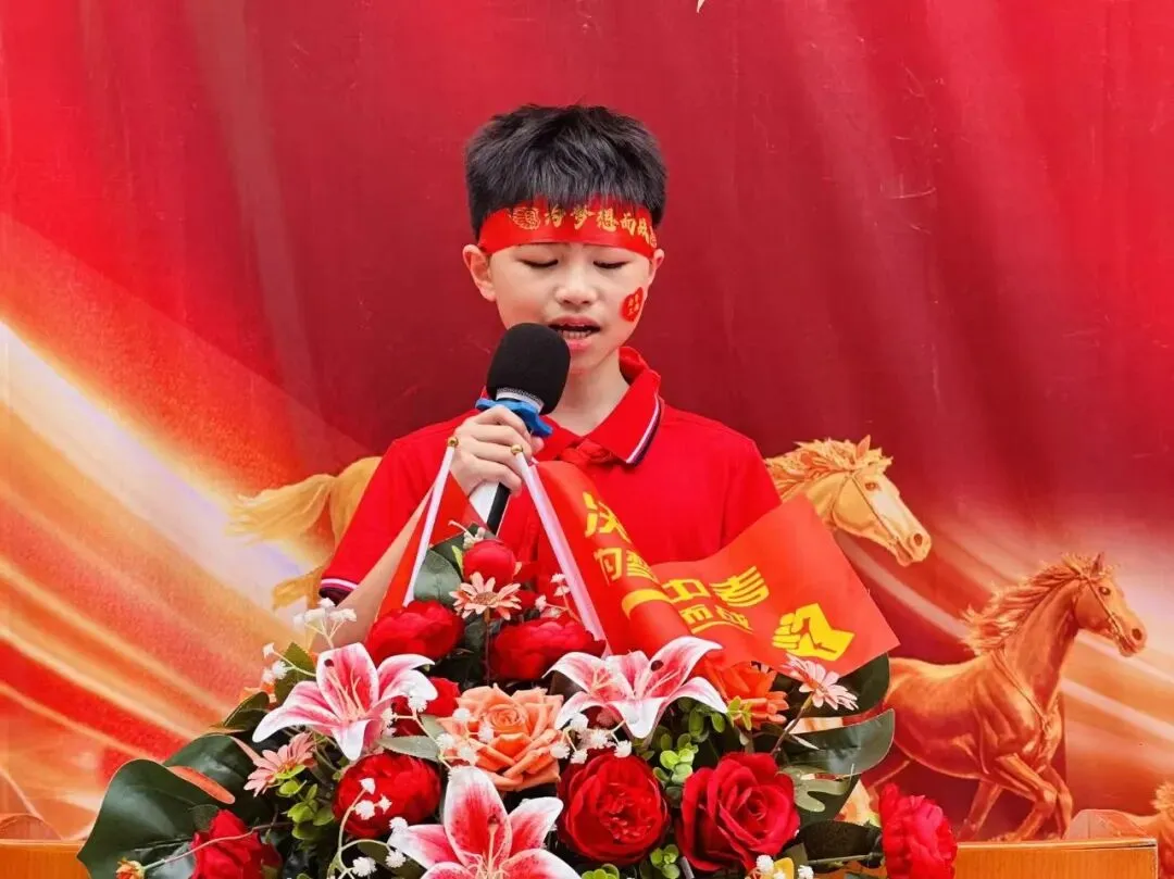 横州市龙湖学校举行2026年中考、小考百日誓师大会 第17张