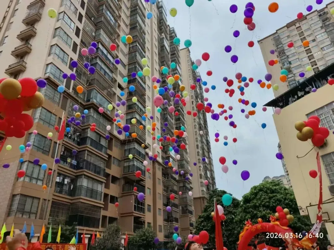 横州市龙湖学校举行2026年中考、小考百日誓师大会 第36张