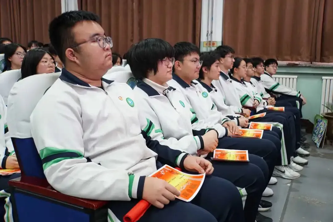 逐梦百日 决战中考——滨湖中学2026届中考百日誓师动员大会 第46张