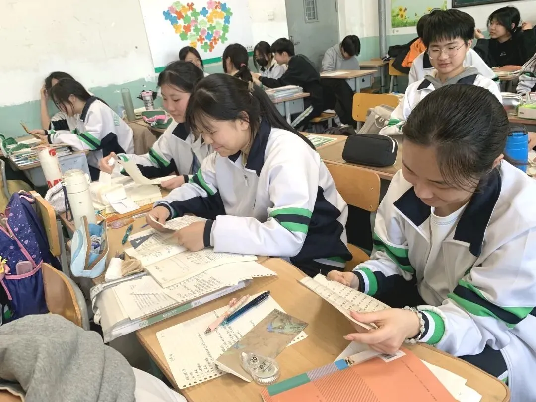 逐梦百日 决战中考——滨湖中学2026届中考百日誓师动员大会 第89张