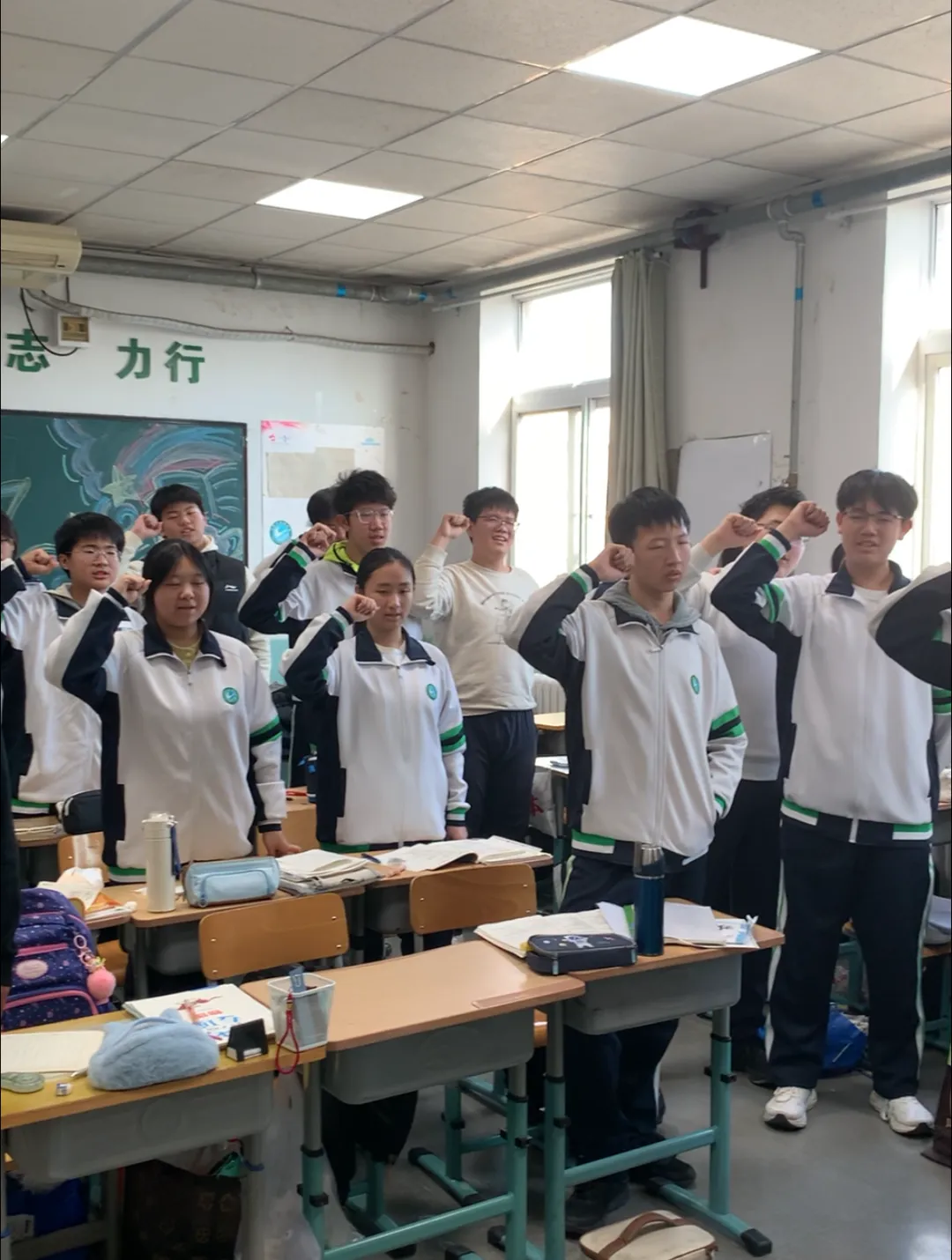 逐梦百日 决战中考——滨湖中学2026届中考百日誓师动员大会 第90张