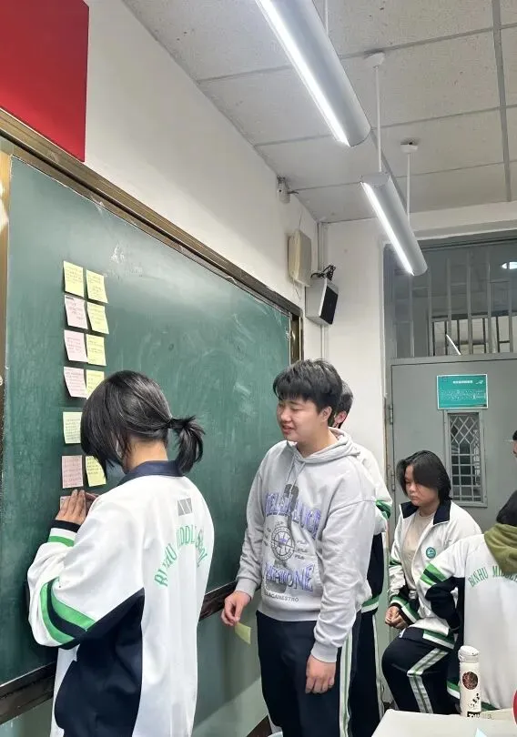 逐梦百日 决战中考——滨湖中学2026届中考百日誓师动员大会 第96张