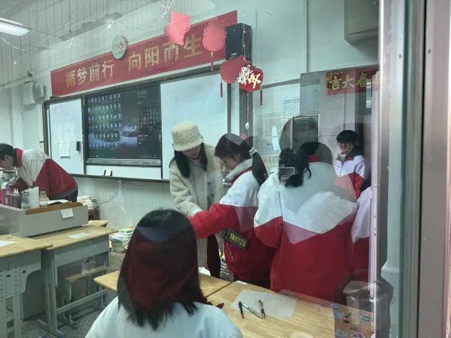 模考演练迎高考,家校共育筑梦行——阳新实验高中高三年级参加全市 第7张