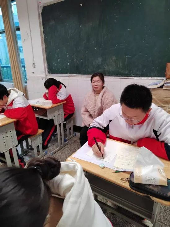 模考演练迎高考,家校共育筑梦行——阳新实验高中高三年级参加全市 第12张