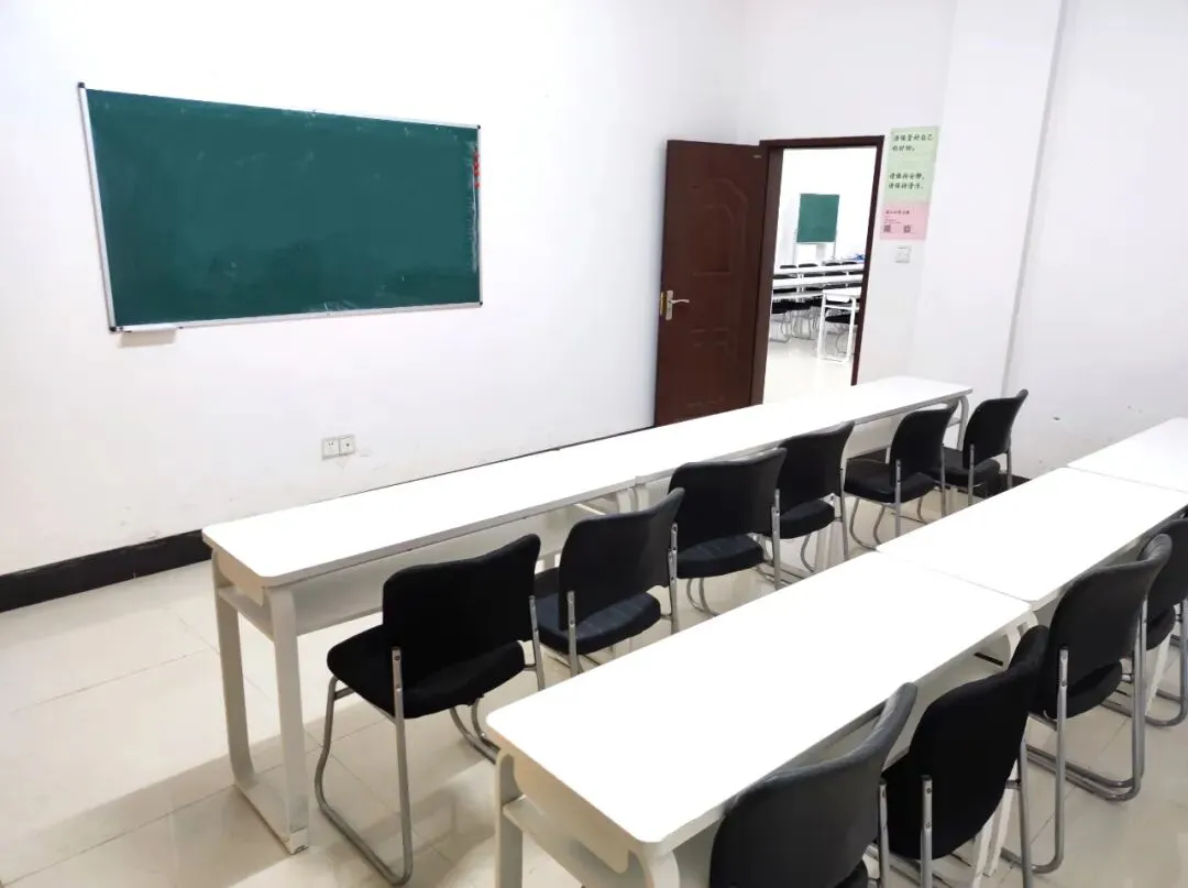 教招历年真题(实战回忆版),广州番禺、天河、白云;佛山南海、禅城、顺德;江门蓬江、江海;阳江阳西、阳东、江城;肇庆端州、四会等 第33张