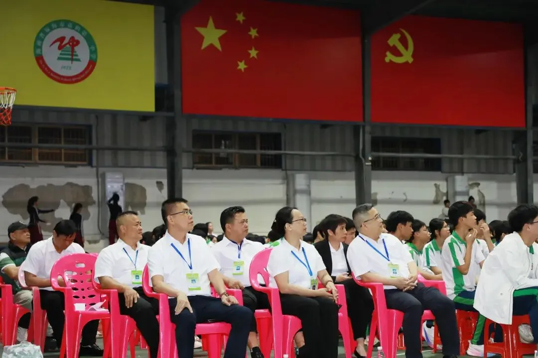 党建+中考百日誓师 | 鏖战百日,再创辉煌——琼海市嘉积第二中学初三年级百日誓师大会 第13张