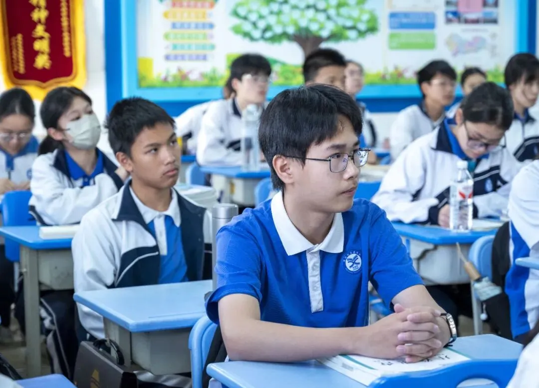 【美好天成·中考动员】骐骥驰骋,为梦而战 | 我校九年级励志教育暨青春宣誓仪式 第7张