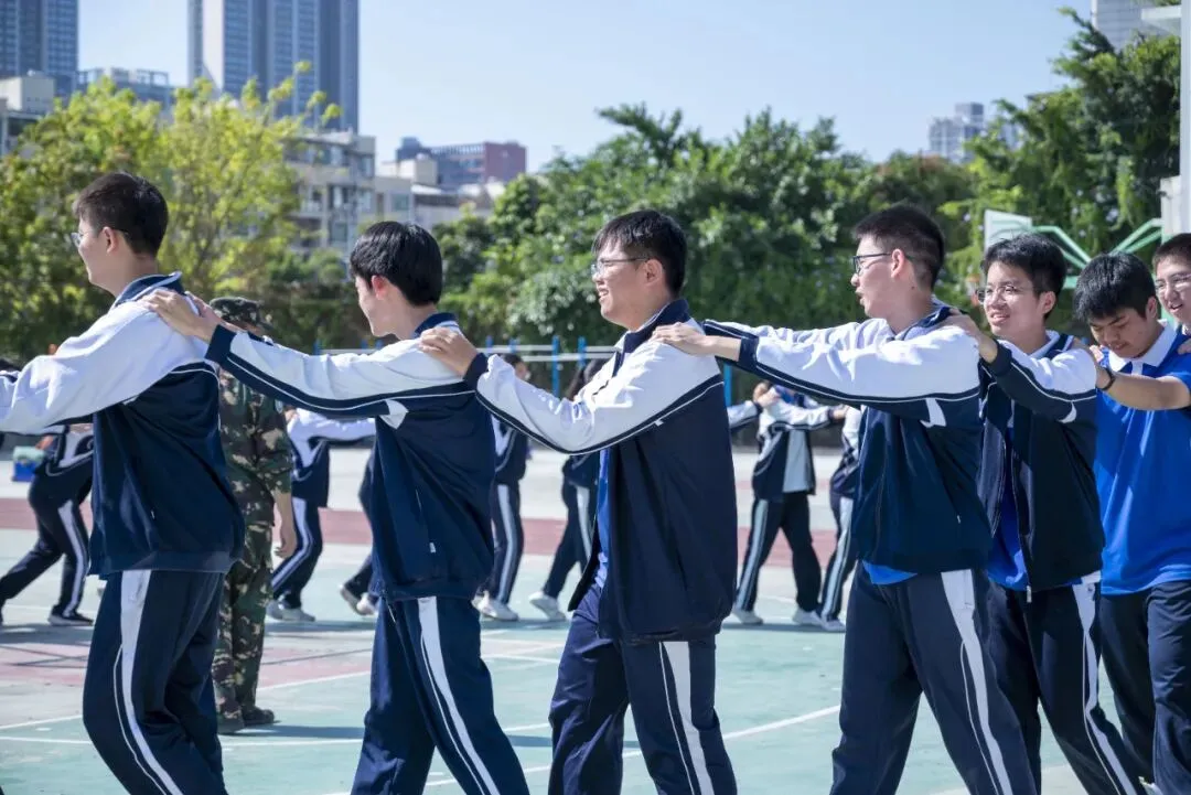 【美好天成·中考动员】骐骥驰骋,为梦而战 | 我校九年级励志教育暨青春宣誓仪式 第17张