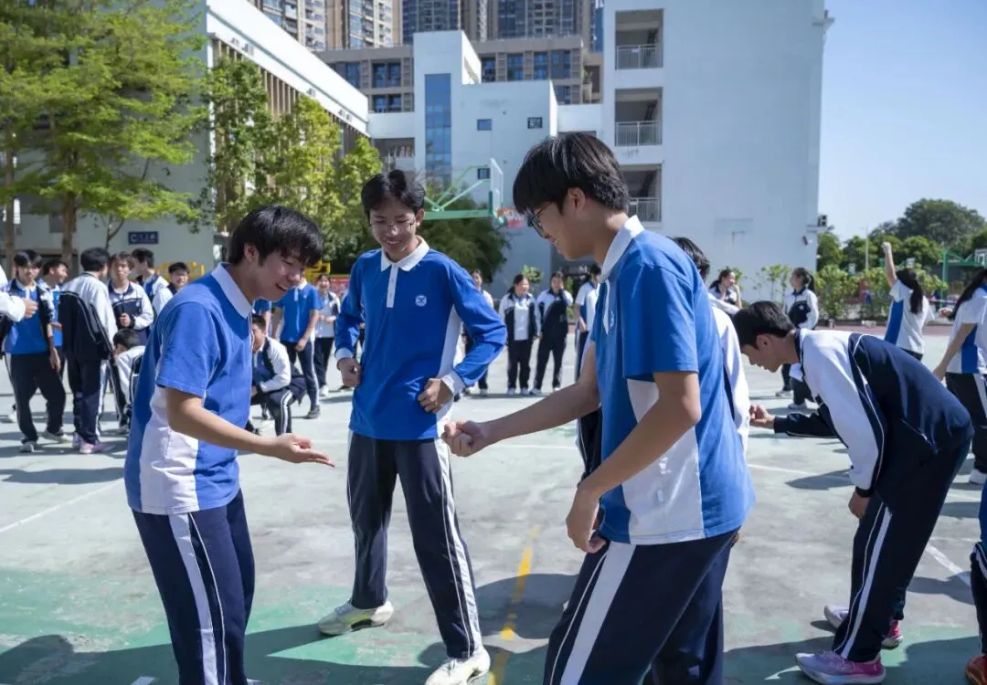 【美好天成·中考动员】骐骥驰骋,为梦而战 | 我校九年级励志教育暨青春宣誓仪式 第18张