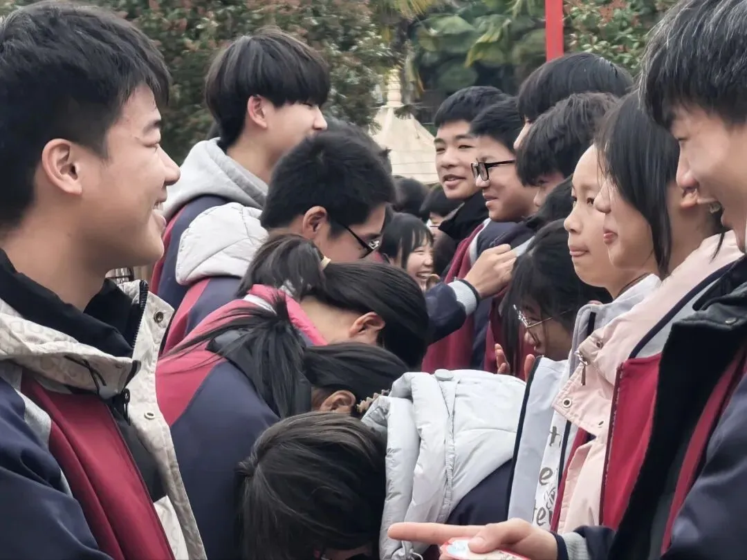 【中考动员大会】龙抬头乘风破万里浪 ,马奋蹄昂首跃九重门 第69张