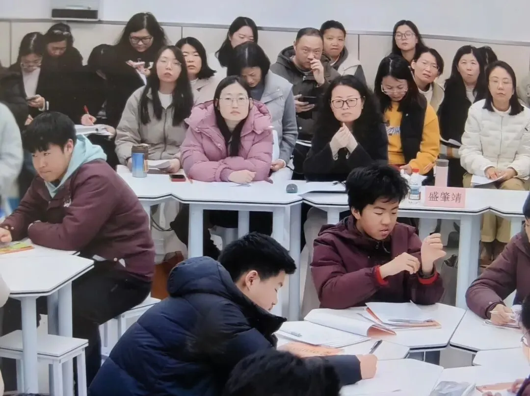 精研审题技巧 赋能中考写作——我校成功举办九年级英语情境作文审题指导区公开课 第15张