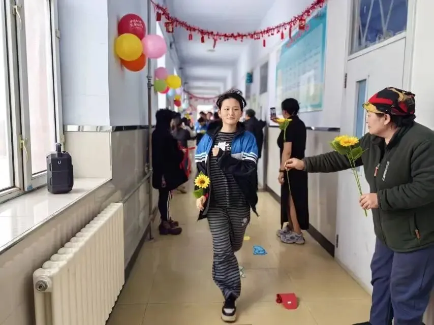 海伦农场学校“百日誓师燃斗志,中考逐梦启新程” 第13张