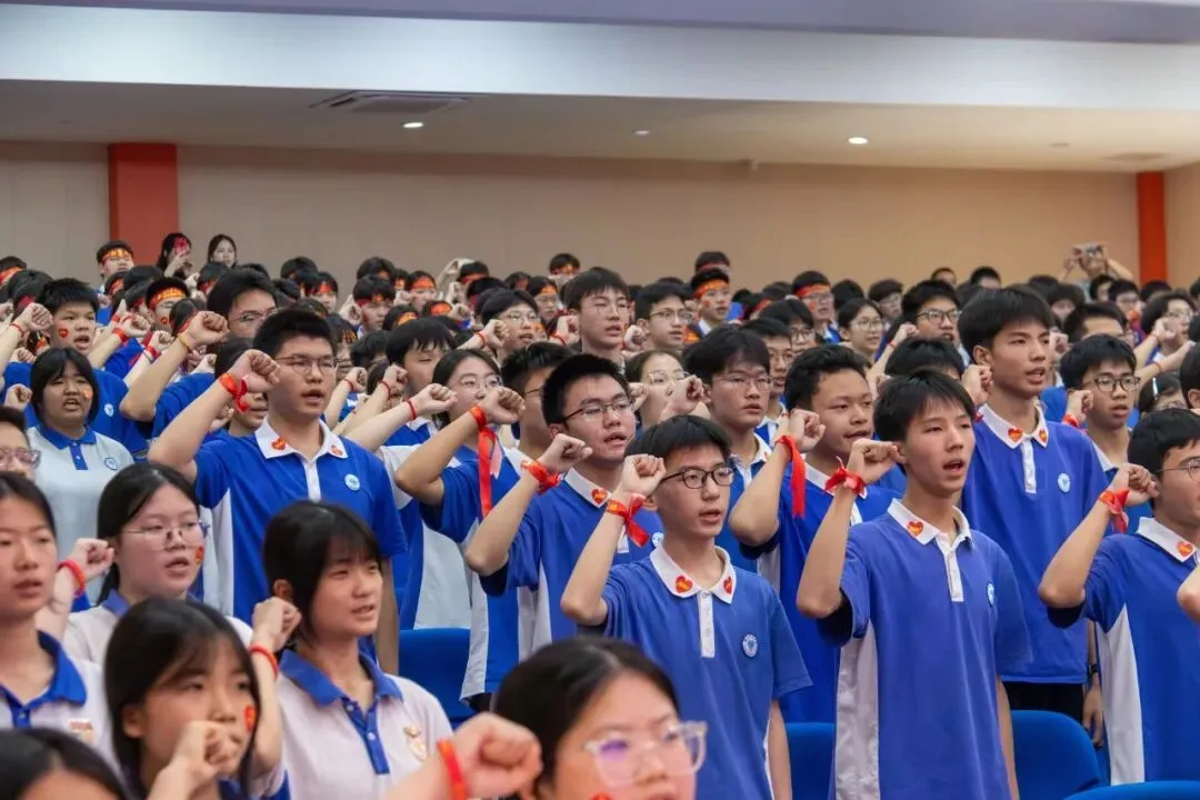 倒计时100天!鹏达初级中学2026届中考百日誓师大会燃情启幕 第75张