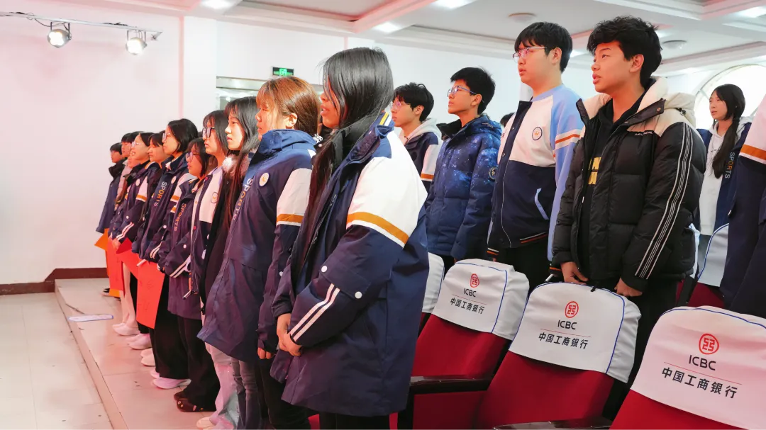 百日誓师启新程,逐梦中考铸辉煌——新郑双语学校九年级中考誓师大会圆满举行 第11张