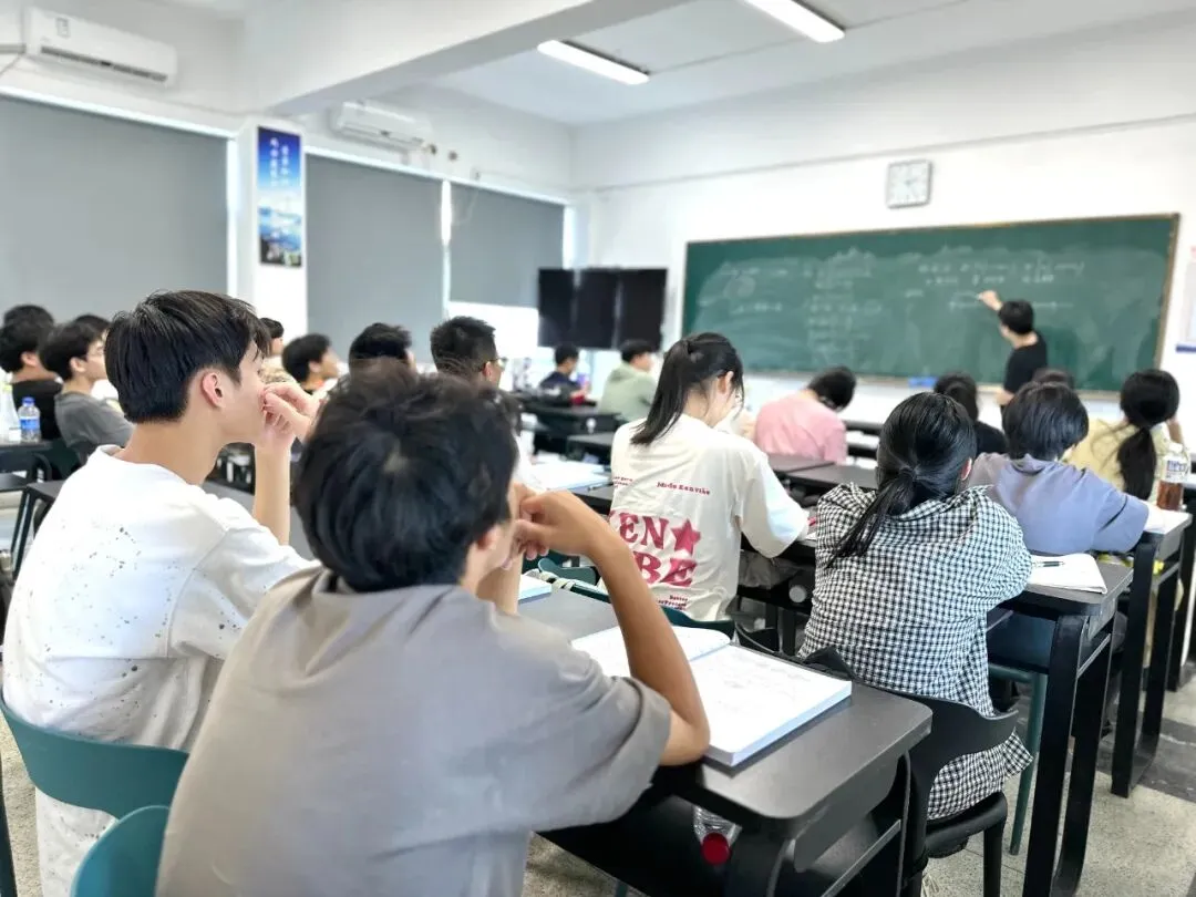 职教高复|浙江省商业类电子商务专业理论试卷 第4张