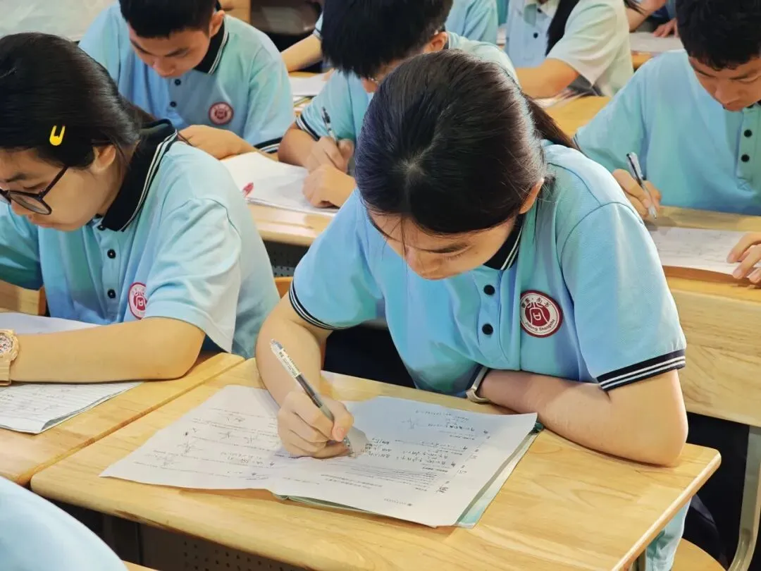 研思聚力备中考 以析促教共提升 第28张