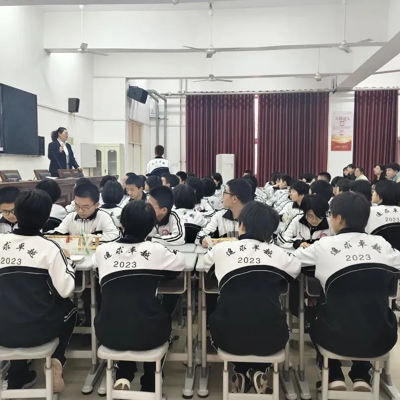 献县教体局组织召开2026年中考学科专题培训会 第16张