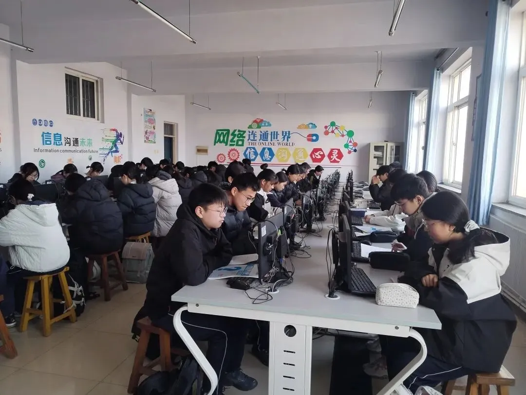 距离中考93天——我们努力的样子~ 第1张